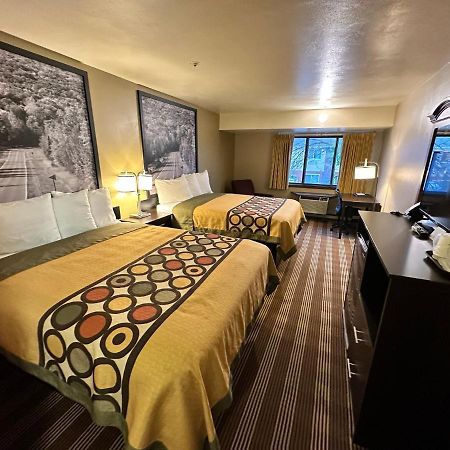 Hotel Super 8 by Wyndham Eau Claire WI Extérieur photo