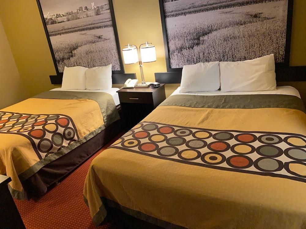 Hotel Super 8 by Wyndham Eau Claire WI Extérieur photo