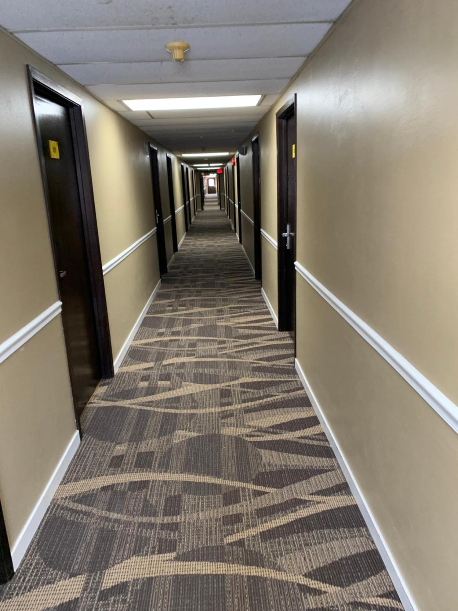 Hotel Super 8 by Wyndham Eau Claire WI Extérieur photo